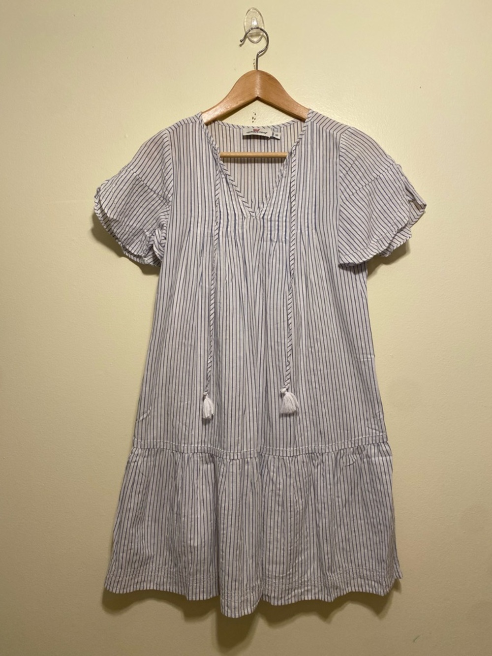Vineyard Vines Blue & White Striped Mini Dress. Size 00